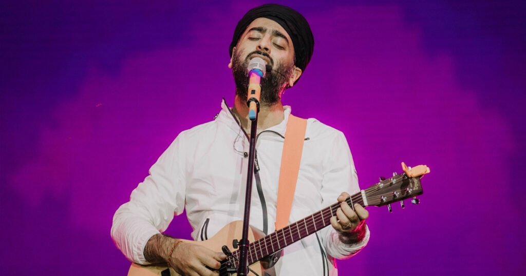 ‘অহেতুক তর্কে জড়িয়ে ভুল পথে যেও না’